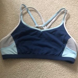Lorna Jane sports bra - no breast pads included